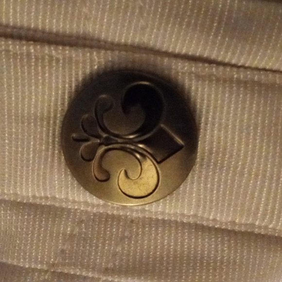DEREON BY BEYONCE ROMPER FLEUR DE LIS DESIGN ON SNAPS AND FRONT WHITE XL… - Picture 6 of 11